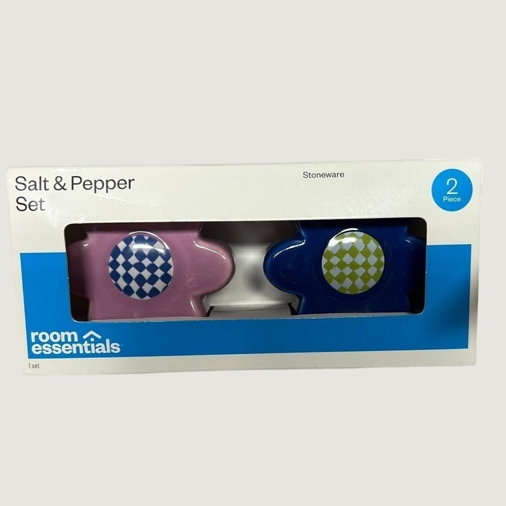 Room Essentials Salt and Pepper Set Stoneware Flower Pink Blue Checkered 2 Piece
